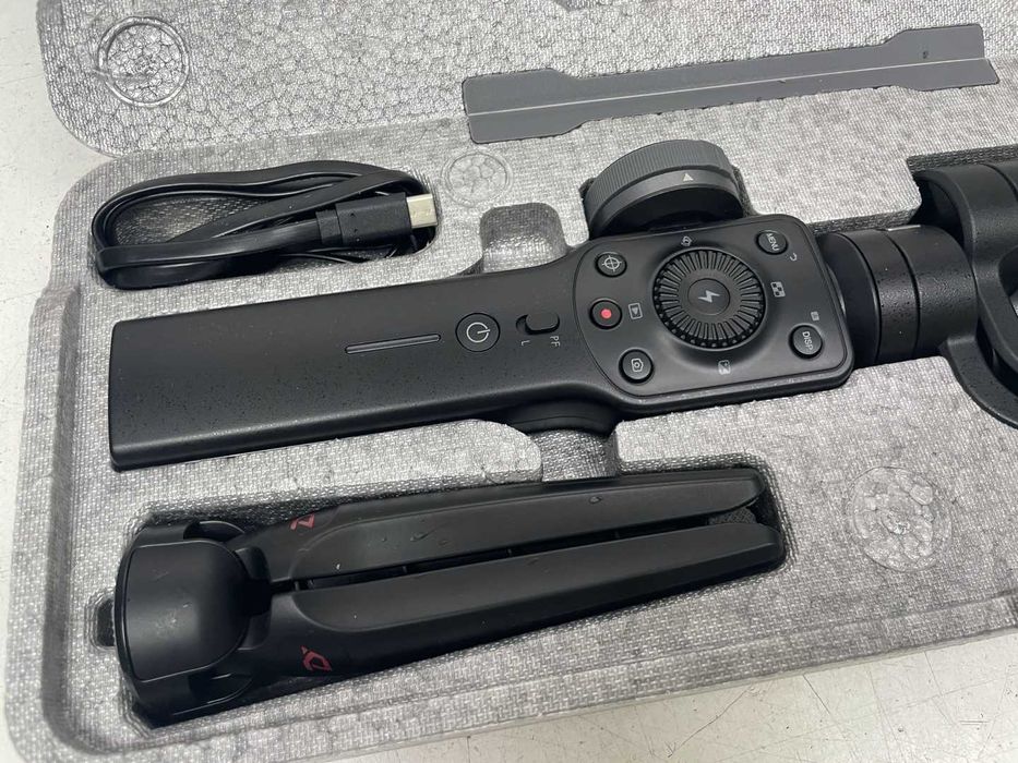 Стабилизатор Zhiyun Smooth 4 Стедикам для смартфонов