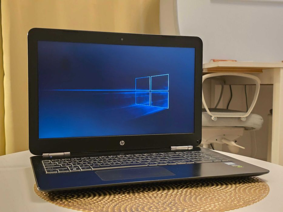 GAMINGOWY LAPTOP HP Pavilion Power i5-8300H/8GB/240/Win10x GTX1050Ti