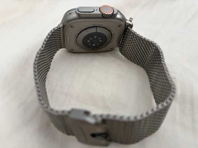Apple Watch Ultra Titanium, bracelete Top, carregador, como novo
