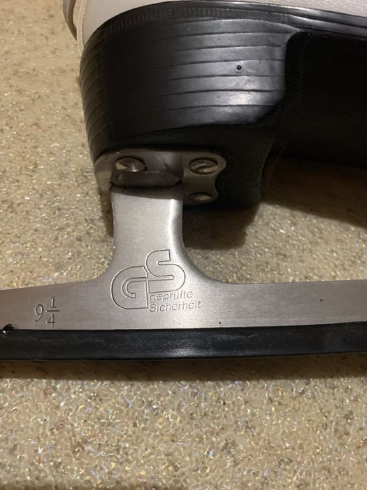 Коньки для фигурного катания