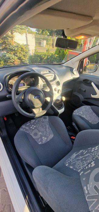 Samochod ford ka