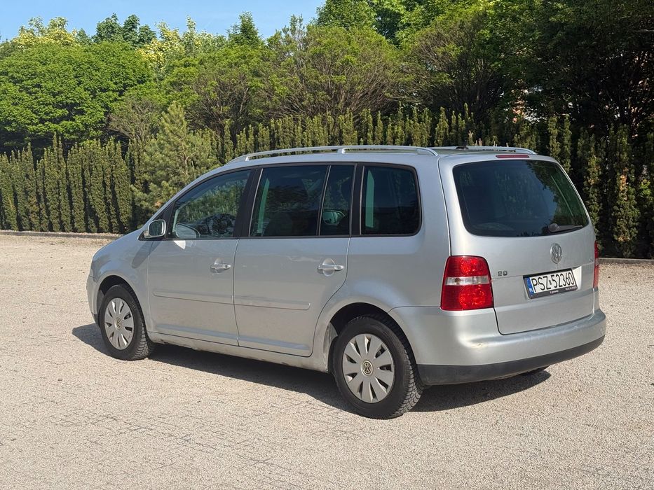 Volkswagen Touran 2.0 Xenon kpl opon możliwa zamiana