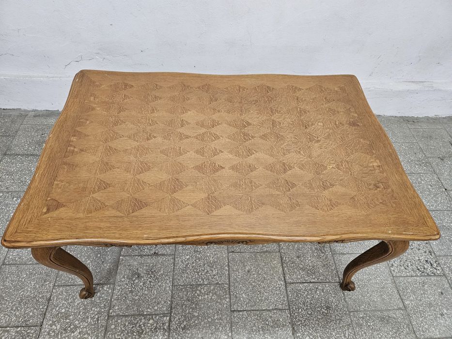 Stół Ludwik z Francji //