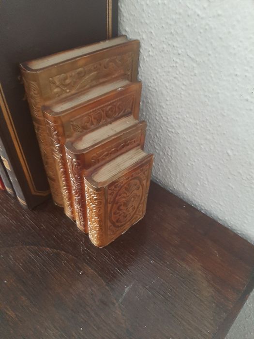 Encosta para  Livros