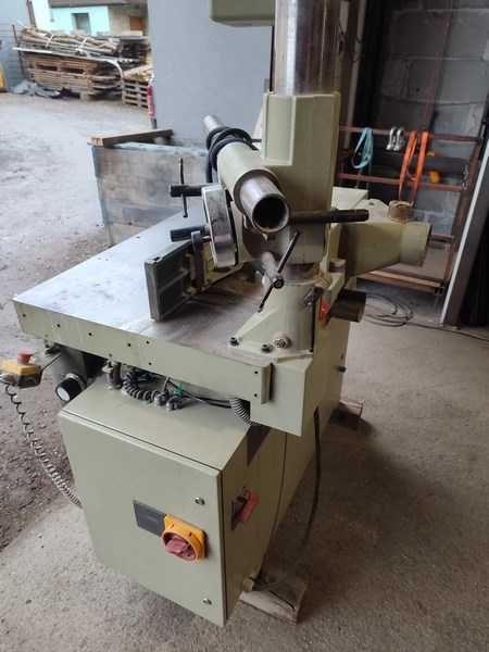 Frezarka dolnowrzecionowa SCM Flex II