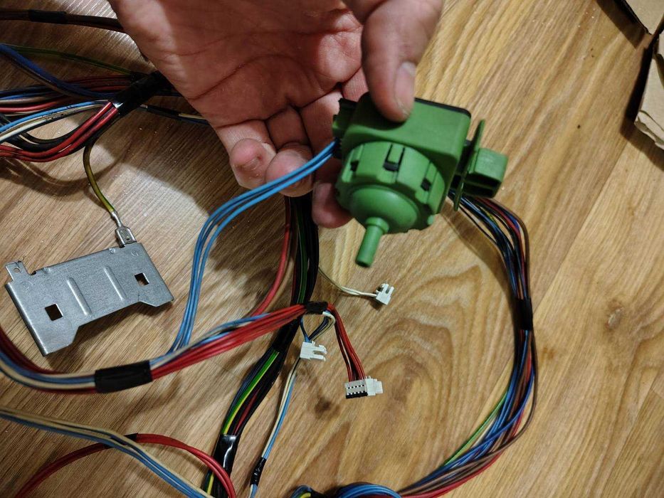 Модуль управління пральної машини Indesit 
IWUC 40851 UA.