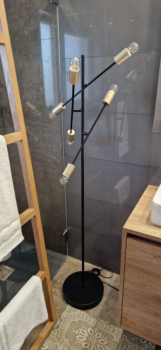 Candeeiro de metal - design industrial