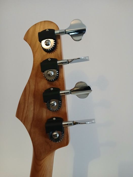 Baixo harley benton MSB Burgundy Mist novo