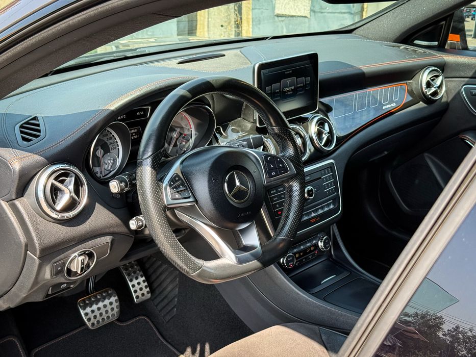 Mercedes-Benz CLA 220 — fotografia 5