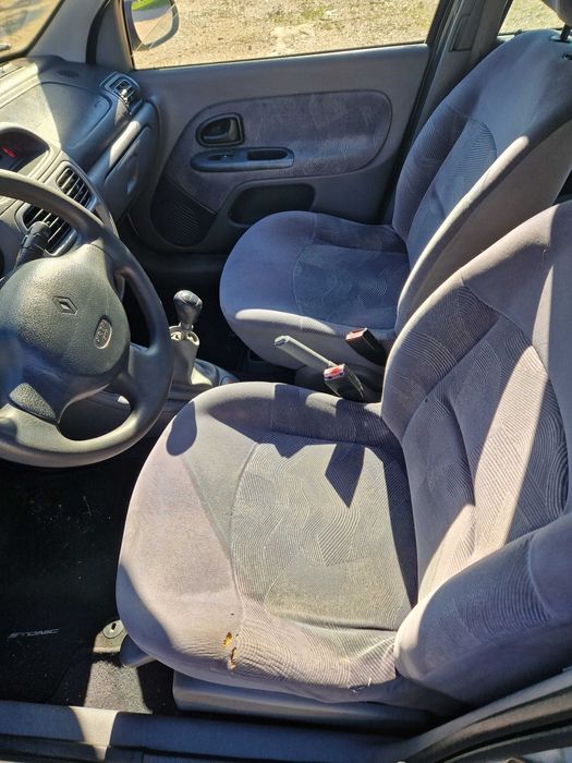 Renault Clio 1.2 cc, gasolina