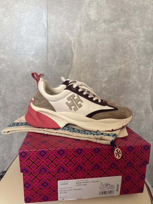 Кросівки розм 39 оригінал Tory Burch замшеві