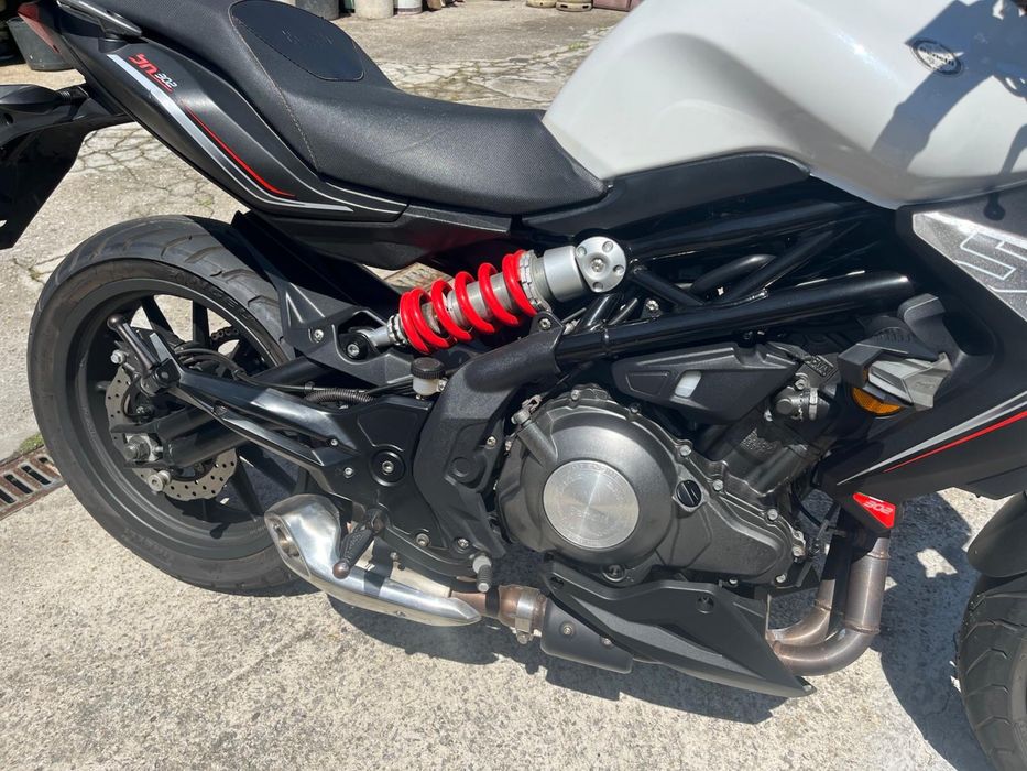 Vendo Benelli 300cc