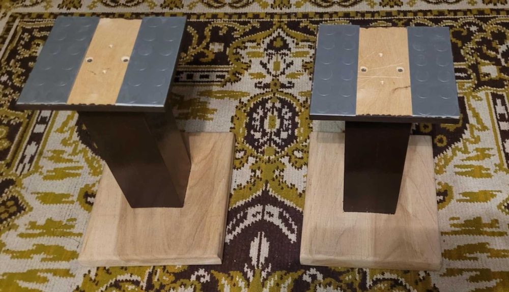 Podstawki stojaki standy