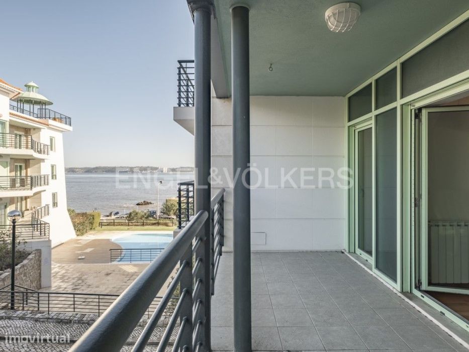 Elegante T2 com Vista Mar