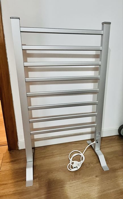 Toalheiro eletrico