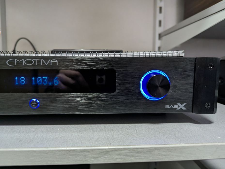 Стерео усилитель Emotiva BasX TA-100. USB-ЦАП, AptX, Bluetooth