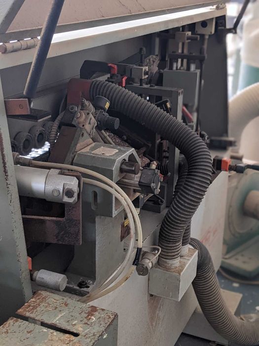 Máquinas de carpintaria - Orladora Bi-Matic - Modelo 203.3