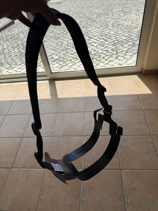 Para bebé!  Conjunto Maxi-Cosi 5 Peças e Marsúpio Chicco