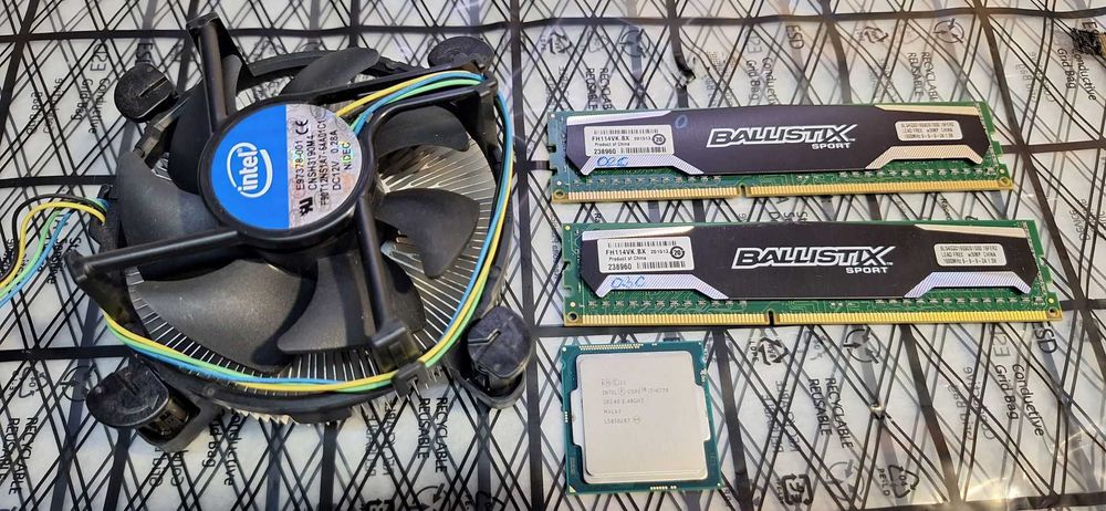 Zestaw podzespołów procesor Intel Core i7-4770, Chłodzenie BOX,  2 x 4GB DDR3 - TANIO - 100% sprawne