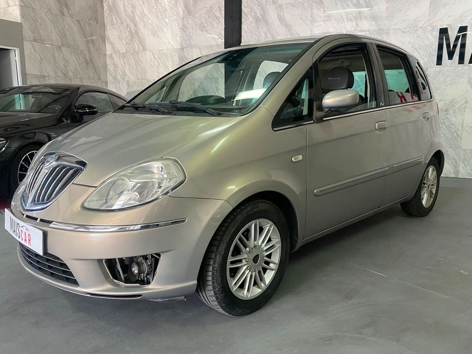 Lancia Musa 1.3 16V M-jet Oro