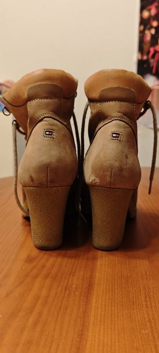 Botas pele cano alto Tommy Hilfiger Tam.40