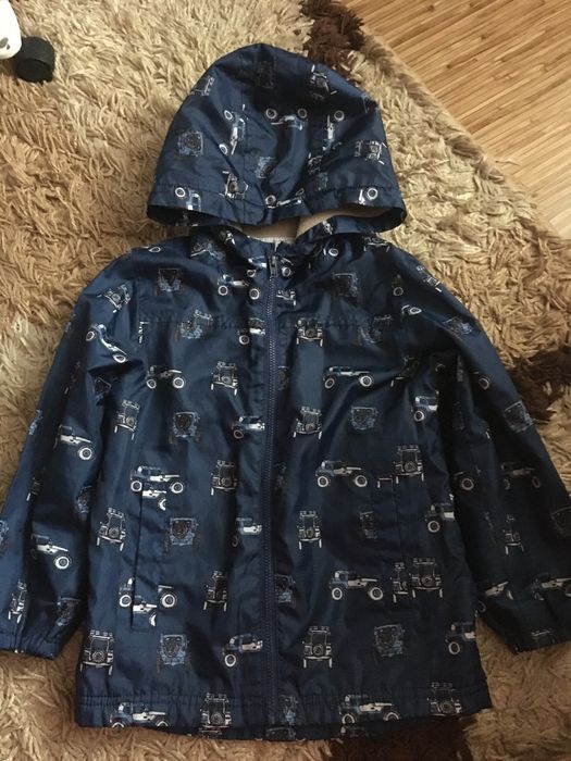 Ветровка на мальчика 3-3,5лет