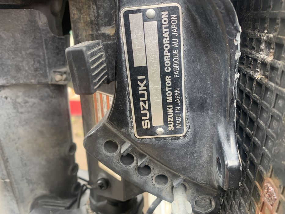 Продам резиновую лодку + лафет + мотор(15 лс)