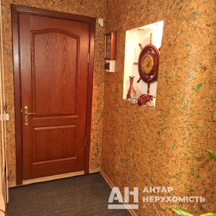 Продається 3-к квартира в Кропивницькому , р-н Пʼять пʼять (Гагаріна).