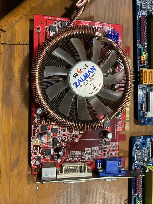 Computer motherboards64729599766275124