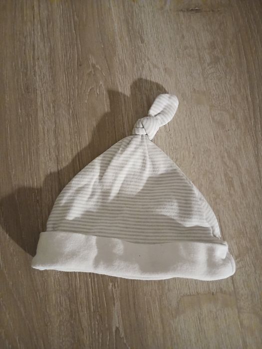 Czapeczka dla niemowlaka 56
