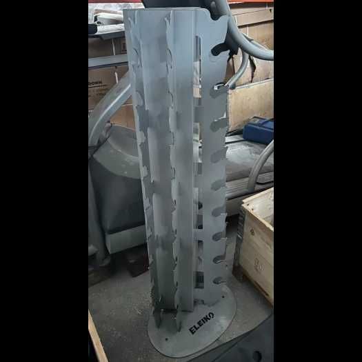 Używany pionowy stojak na hantle, Eleiko