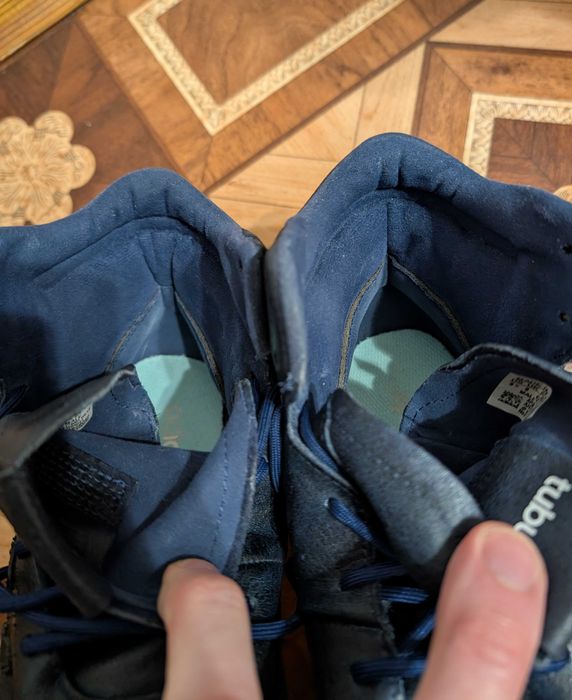 Мужские кожаные ботинки Adidas, размер 43,5( стелька 27,5-28 см)