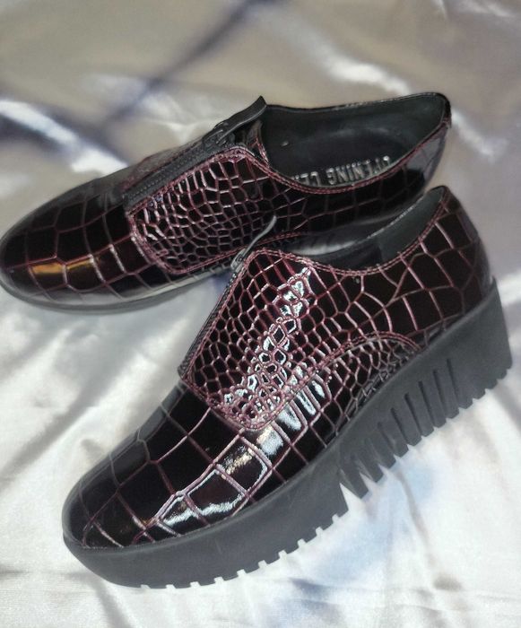 Opening Ceremony Лоферы,кожа с тиснением под крокодила на платформе,38