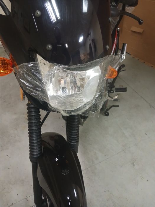 Продам новый мотоцикл с гарантией