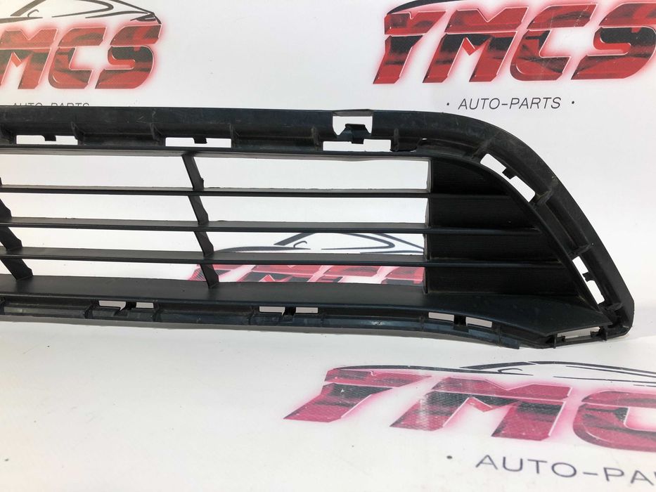 Grelha Parachoques TOYOTA AVENSIS III 3 T270 FACELIFT Original