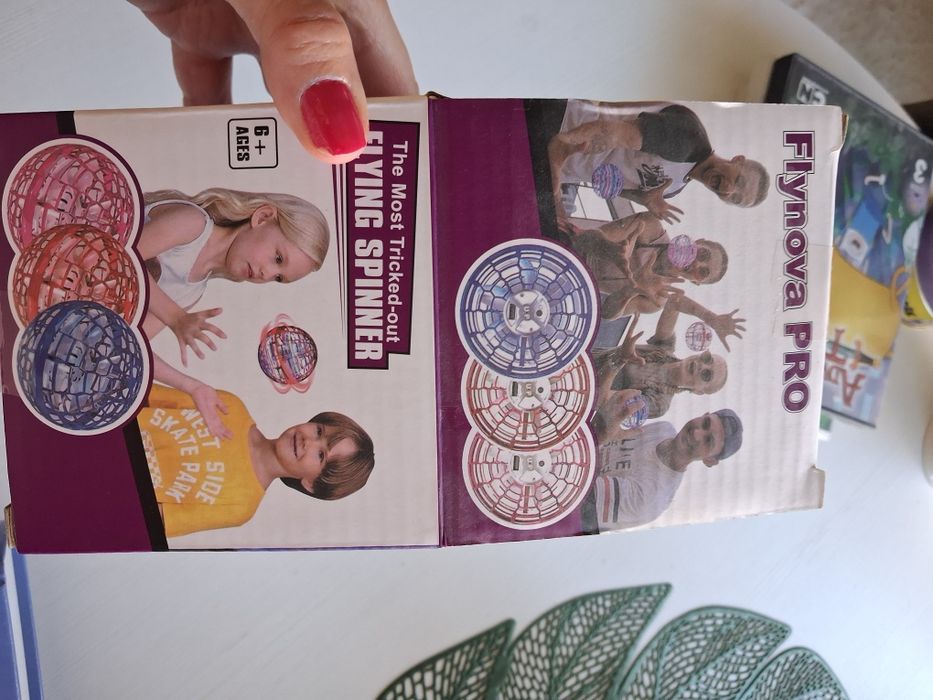 Latająca kula świecąca