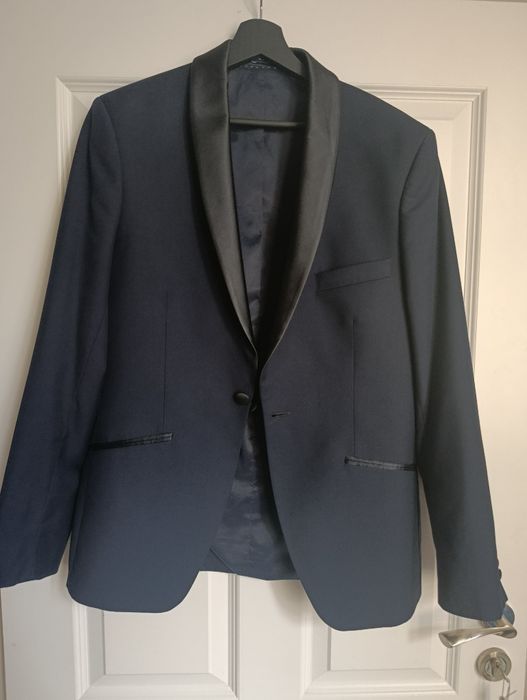 Garnitur męski smokingowy