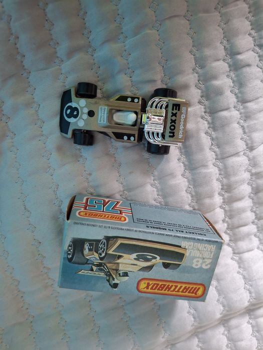 Matchbox novo na caixa 28 formula racing car