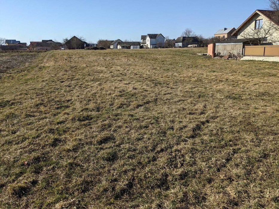 Ділянка під забудову с.Черніїв (1)
