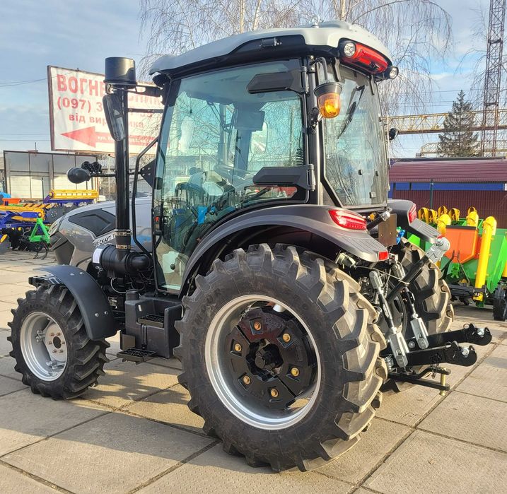 Трактор СКАУТ TB-904С з кондиціонером