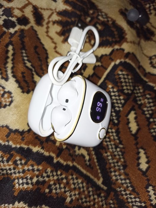 Безпровідні навушники