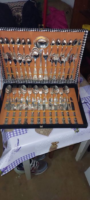 Мельхіор нейзильбер ложки вилки ножі E.P.ZINC LBL ITALY Італія
Ножі ст