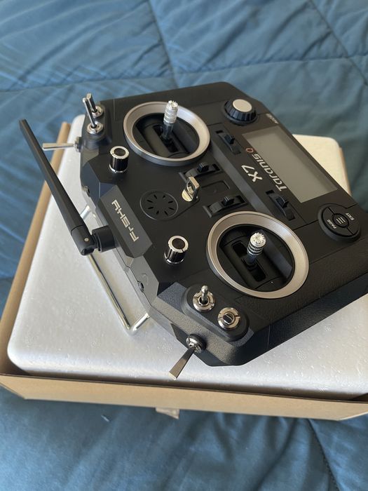 Rádio FrSky Taranis Q X7