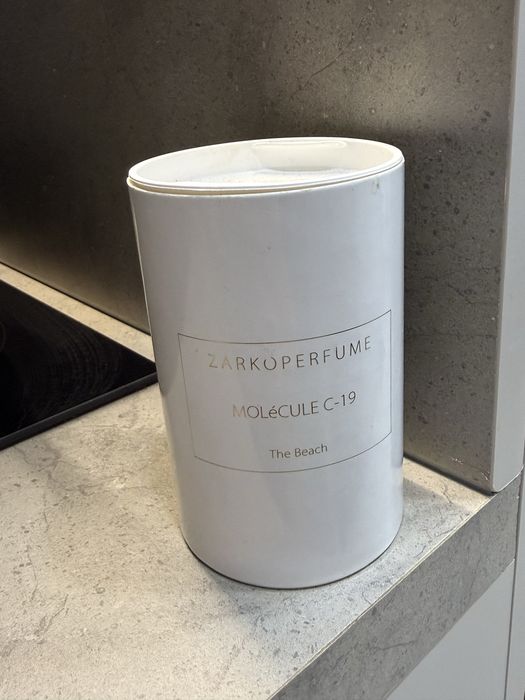 Духи Молекула C-19 Molecule C-19