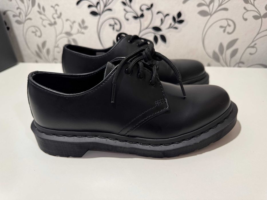 Туфлі унісекс Dr. Martens  14345, 37р