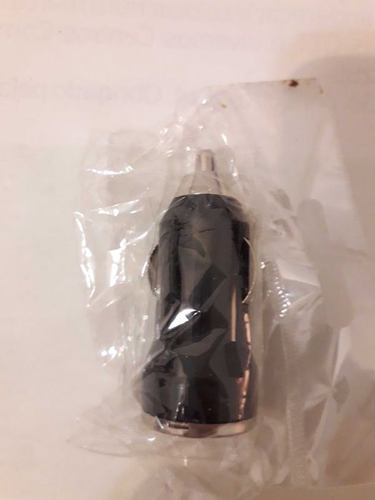 Ligaçãp USB iscqueiro carro com duple entrada USB 2€