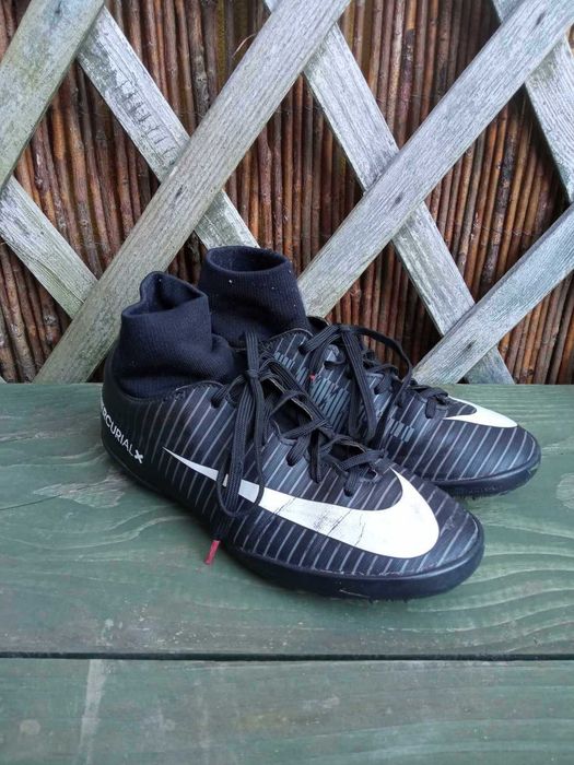 Buty do piłki nożnej turfy Nike mercurial X rozm. 37,5