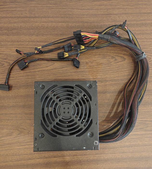 Zasilacz Corsair VS350