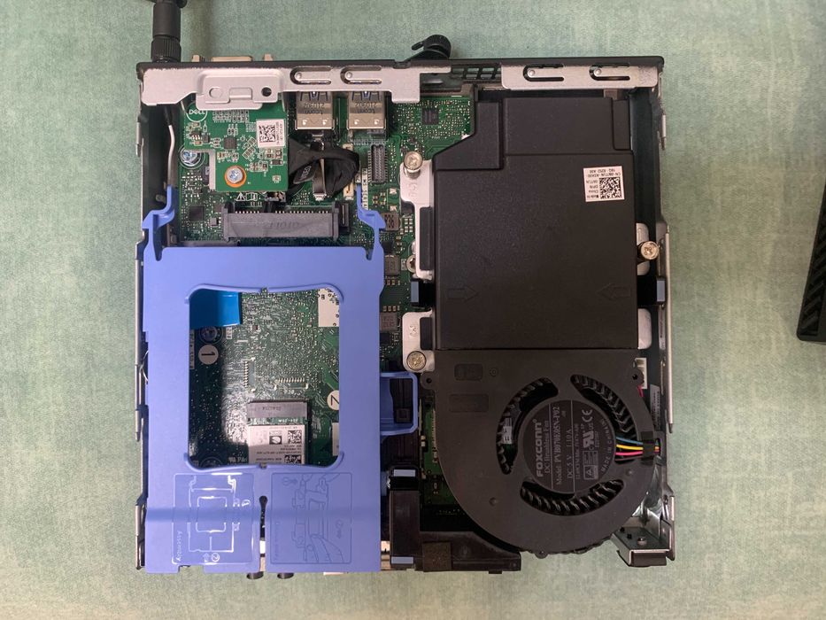 Комп'ютер Міні-ПК Неттоп Lenovo M80q Gen2 USFF i5-10500T/8 GB DDR4