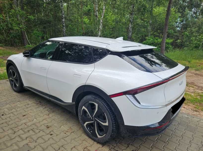 Kia EV6 77.4 кВт·год 2022